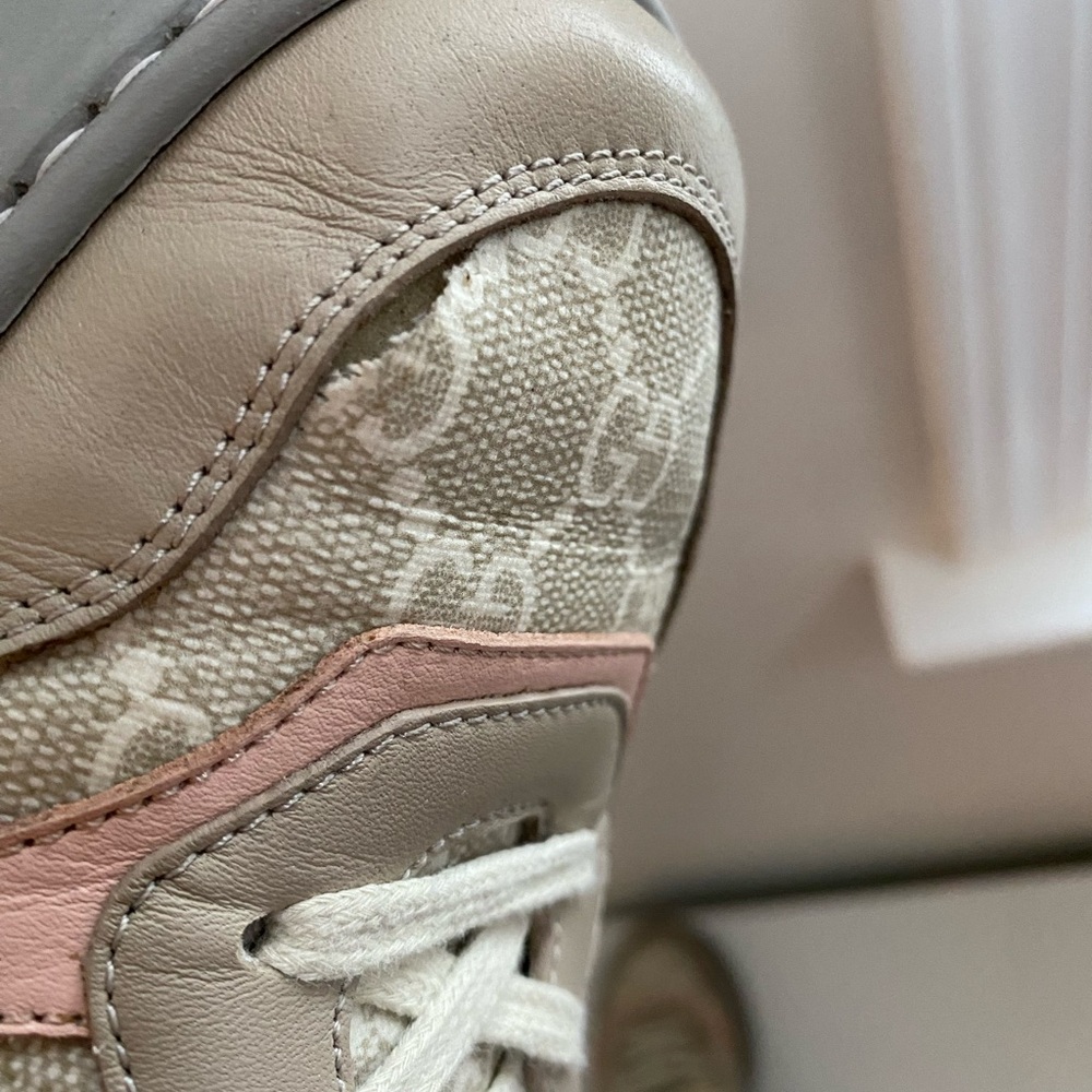 Gucci Low Top Platform Sneakers - Picture 7 of 7